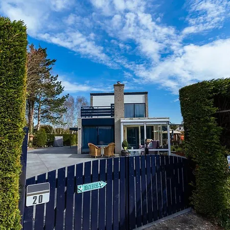 Holiday home Veermansplaat 20 - Noordzepark Ouddorp, Big Garden And Multiple Terraces Near The - Not For Companies Ouddorp