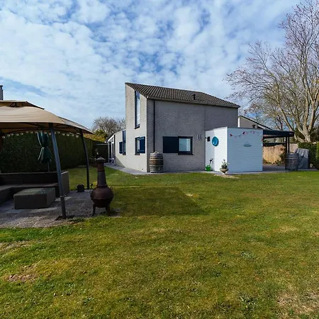 Veermansplaat 20 - Noordzepark Ouddorp, Big Garden And Multiple Terraces Near The - Not For Companies Holiday home